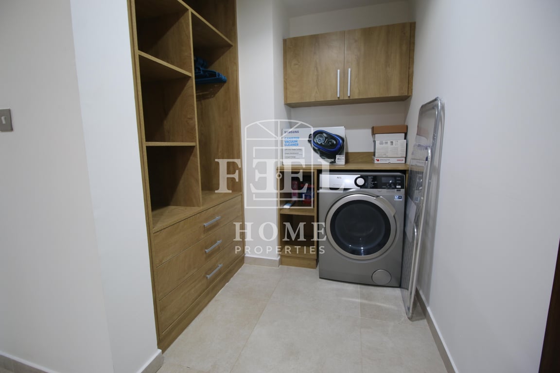 BRAND NEW | FULLY FURNISHED 1 bed 4 RENT