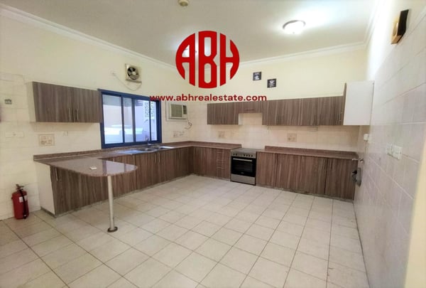 SPACIOUS VILLA | QUIET COMPOUND | CENTRAL LOCATION - Villa in Mamoura 18