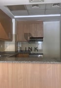 One Bedroom | Unfurnished Unit with Balcony - Apartment in Fox Hills