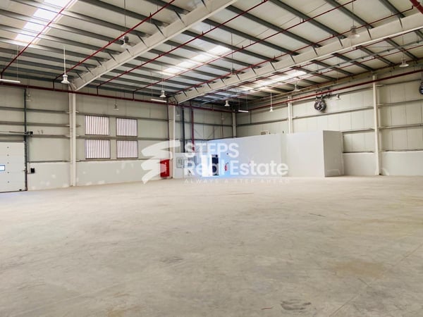 2,500 sqm Warehouse with Office Space for Rent - Warehouse in Umm Salal Ali