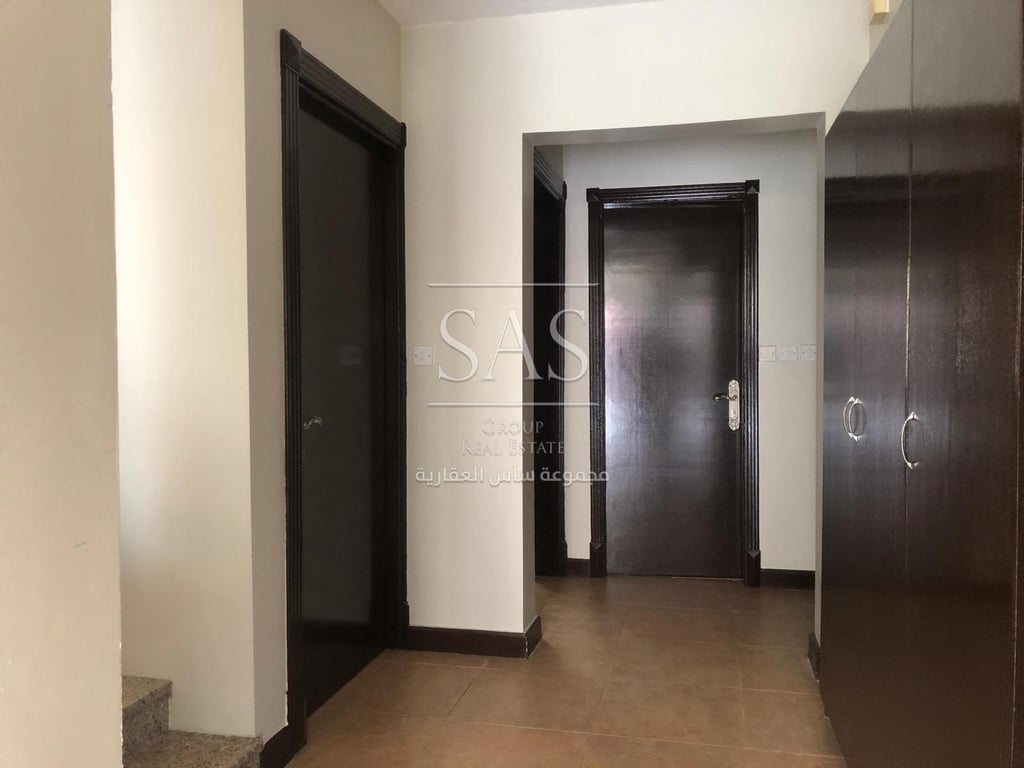 4 BR UNFURNISHED COMPOUND VILLA FOR RENT!! - Compound Villa in Old Airport Road