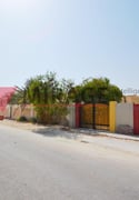 Traditional house with land for redevelopment - Villa in Al Duhail