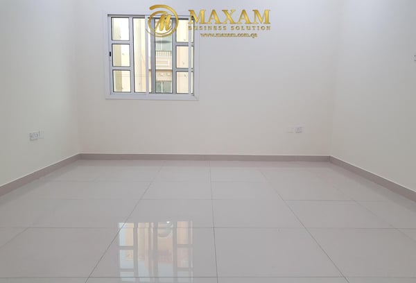 3Bhk Un-Furnished Flat For Rent In Bin Omran - Apartment in Bin Omran