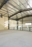 Expansive 1000-SQM Store w/ Rooms and Offices - Warehouse in Industrial Area