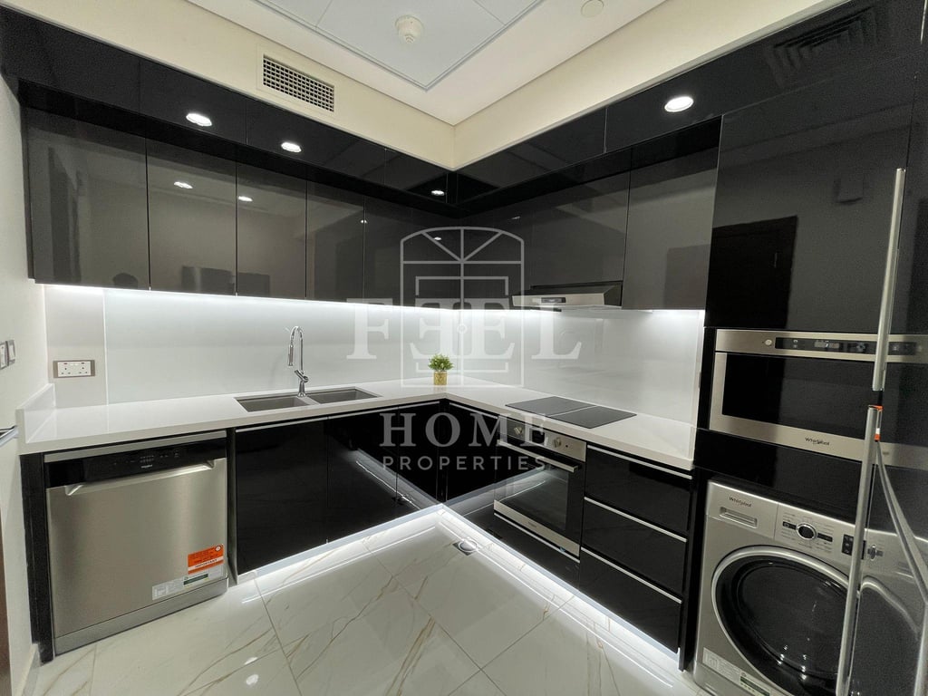 LUXURY | BRAND NEW Semi Furnished 2 Bed in VB - Apartment in Viva Bahriyah