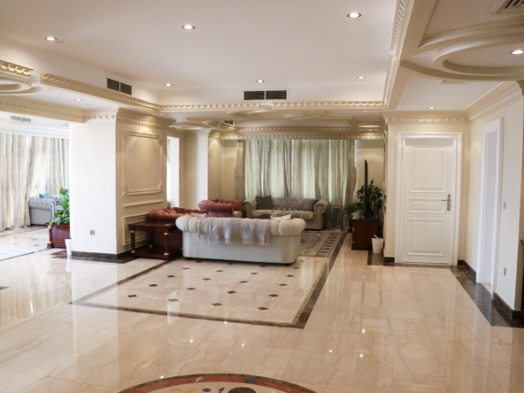 A Luxurious Fully Furnished Penthouse In The Pearl, Porto Arabia For Sale - Penthouse in East Porto Drive