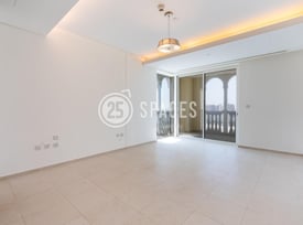 Two Bedroom Apartment with Balcony Full Beach View - Apartment in Viva East