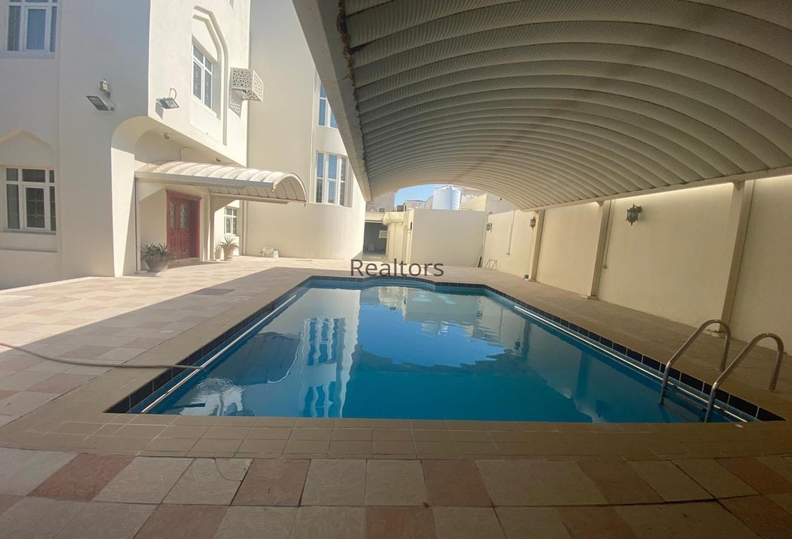 7 BR+ Maid SF Standalone Villa In Dafna Pvt. Pool - Villa in Al Dafna