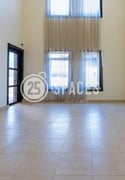 Three Bedroom Duplex Plus Maids Room in Porto - Duplex in West Porto Drive