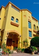 LUXURY 4 BRS VILLA IN ALFARDAN GARDENS 2 - NO FEES - Compound Villa in Al Fardan Gardens 02
