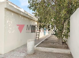 Warehouse for Sale in Industrial Area - Warehouse in Industrial Area