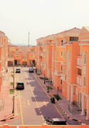 LUXYRY 3 BRS APARTMENT- ALFARDAN GARDENNS 8 NO FEE - Apartment in Bu Hamour Street