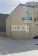 Brand New Grand 6 Master Bedrooms Family Villa! - Villa in Al Daayen