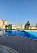 Modern 6 Master Bedrooms Villa in Prime location - Villa in Al Waab Street