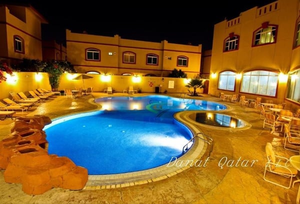 NO COMMISSION - 4 BEDS VILLA - ALFARDEAN GARDENS 3 - Compound Villa in Bu Hamour Street