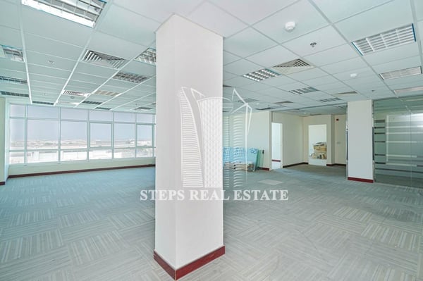 Corniche View Partitioned Office For Rent - Office in Regency Business Center 2