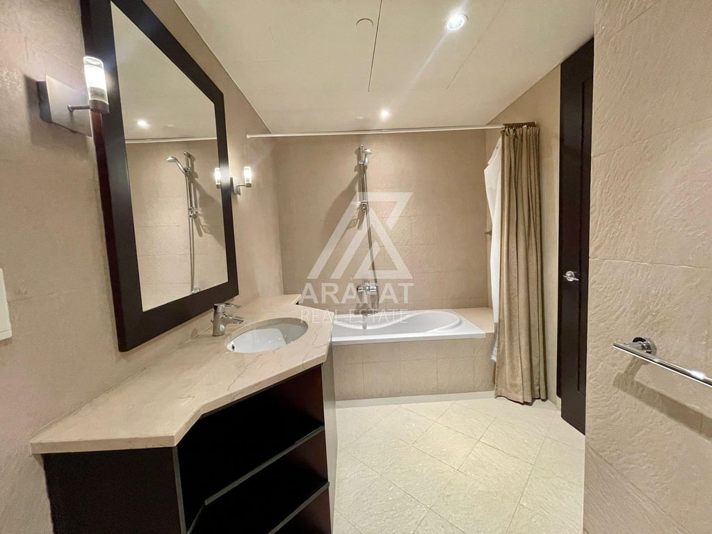 Wonderful 2BHK FF apartment w Maid room in Pearl - Apartment in Porto Arabia