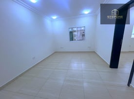 ACCESSIBLE UNFURNISHED 3 BEDROOMS APARTMENT - Apartment in Al Sadd Road