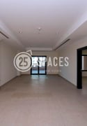 One Apt with Balcony in Porto Plus One Month - Apartment in West Porto Drive