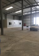 Warehouse in Burka Al Awamer مخزن في بركة العوامر للبيع - Warehouse in 4 Industrial Area Road