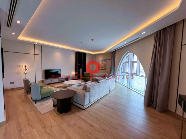 Astonishing 4BR+Maid's, With Amazing Sea View - Penthouse in Viva Bahriyah