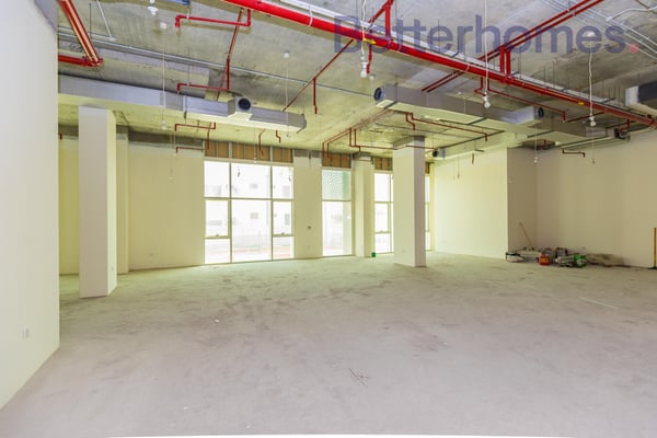 Spacious Commercial Building in C-Ring Rd. - Office in Qatar finance House