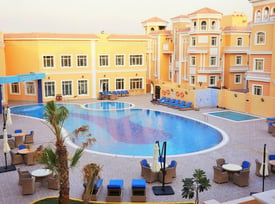 Villa 4br Alfardan Gardens 8/No Fees - Villa in Bu Hamour Street