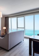 Luxurious And Panaromic City view in a 5-Star Hotel - Apartment in West Bay