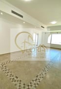 Sea&Qanat View | High Floor |2BR| Huge Balcony - Apartment in East Porto Drive