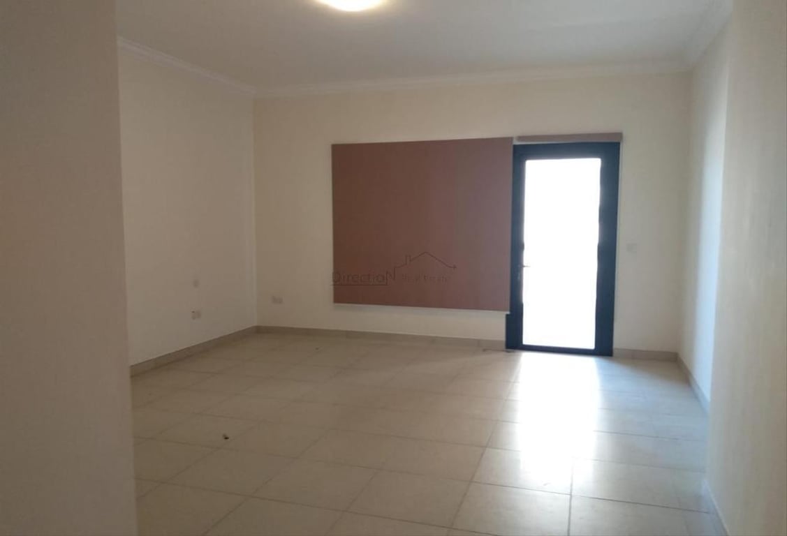 SPACIOUS 1 BEDROOM APARTMENT- SEMI-FURNISHED-BILLS INLUDED