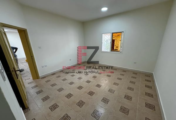 Hot offer | 4 BR Villa | QAR. 9500 | Aziziya - Villa in Ammar Bin Yasser Street