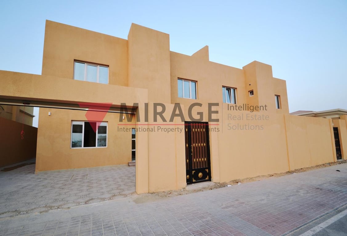 Brand new 6-bed stand-alone villa in Al Nuaim