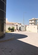 HUGE COMMERCIAL VILLA IN AL DUHAIL - Commercial Villa in Duhail Villas