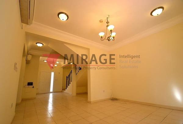 3 Bedroom Compound Villa | Utilities Included - Compound Villa in Old Airport Road