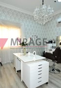 Luxurious beauty salon for sale in Al Khessa