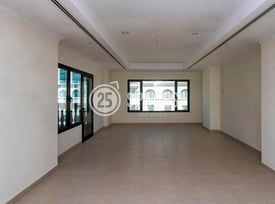 One Bedroom Apt Plus Office with Balcony in Porto - Apartment in West Porto Drive