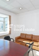 Spacious & Partitioned Office w/ City Views - Office in Banks street