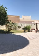 HUGE COMMERCIAL VILLA IN AL DUHAIL - Commercial Villa in Duhail Villas