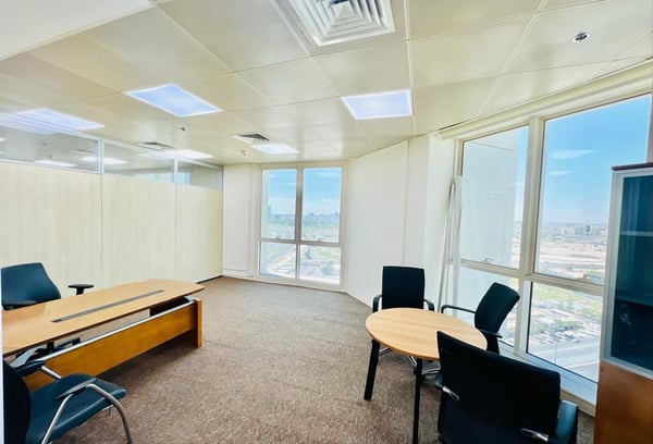 Fully Furnished 157 Sqm Office in Westbay - Office in Palm Tower B