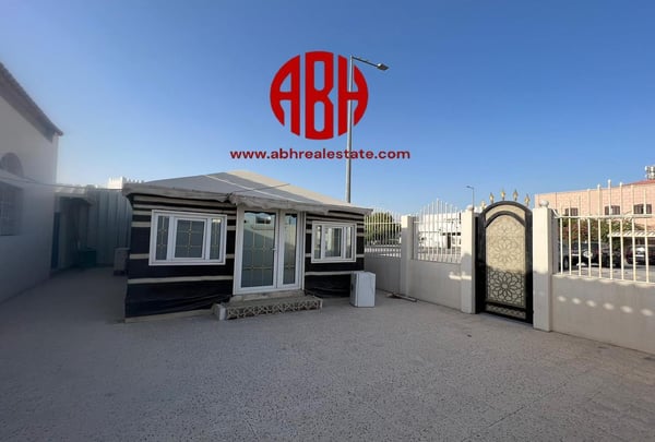 BIG VILLA FOR SALE | HUGE MAJILIS | DRIVERS ROOM - Villa in Al Nuaim Compound