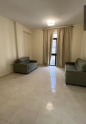 CONVENIENT 1 BEDROOM APARTMENT SEMI FURNISHED - Apartment in Verona