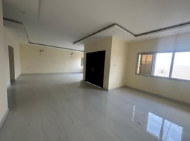 Standalone Villa for Sale in Al Thuamama - Villa in Al Thumama