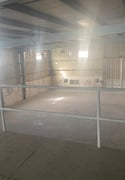 Warehouse and Showroom in Industrial Area - ShowRoom in Industrial Area