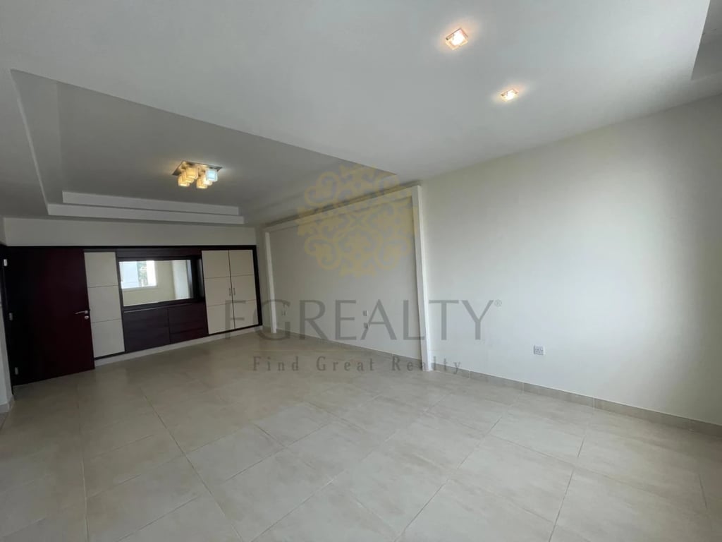 Semi furnished 4 Bedromm apartment  in al Waab - Compound Villa in Al Waab