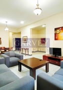 Lovely Two BR Townhouse Villa with Private Yard - Townhouse in Al Azizia Street