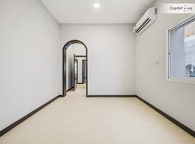 3 Br Semi Furnished Apartment - Zero Commission - Apartment in OqbaBin Nafie Steet