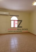 Calm and spacious villa| 03 BR| With Amenities - Villa in Al Hilal