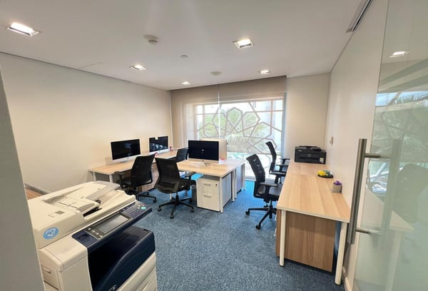 FULLY SERVICED BUSINESS CENTER AVAILABLE IN LUSAIL - Office in Burj DAMAC Waterfront