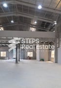 Warehouse with Rooms in Birkat Al Awamer - Warehouse in Birkat Al Awamer