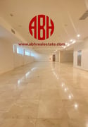 HUGE SPACE | MALL AREA | UP TO 6 MONTHS FREE - Office in Street 870